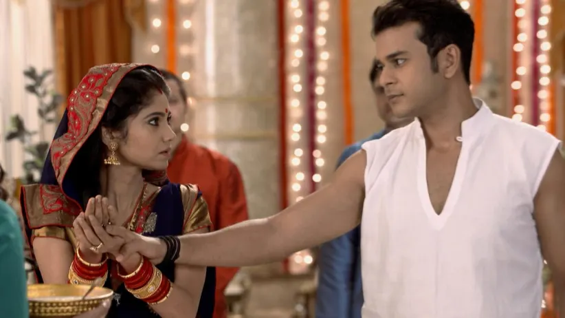 Murlidhar Comes to Santoshi’s House