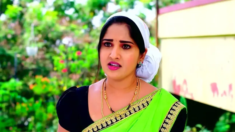 Bhuvana Makes Rajendra Confront Divya