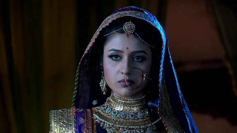Jalaal Prays to the Goddess at a Temple