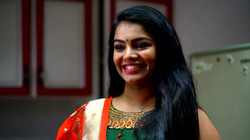 Shalini Questions Sushmita