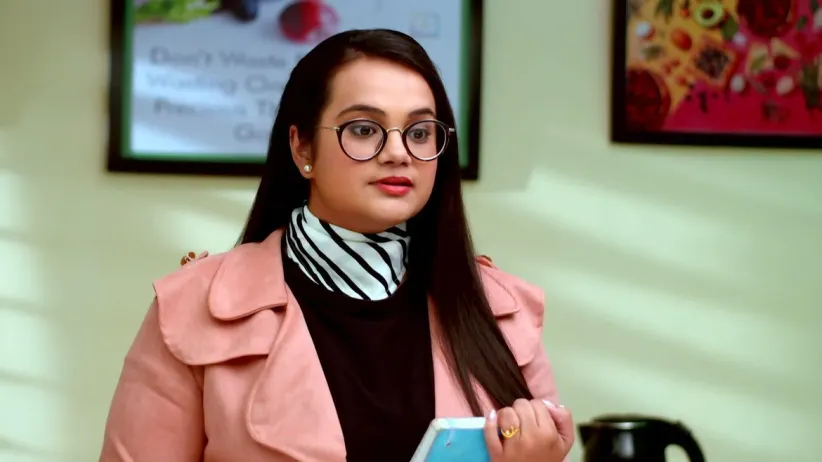 Kushwant Argues with Chef Vikrant