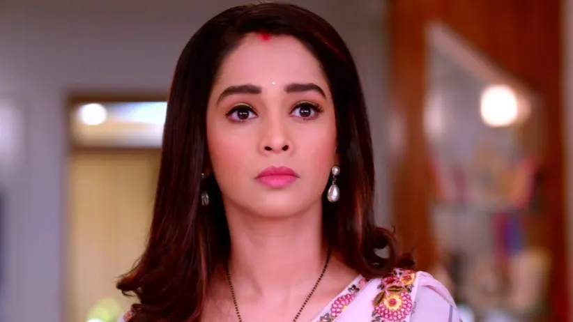 Ranbeer and Prachi Have Tea with Daljeet