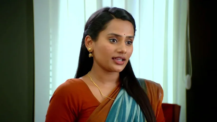Raya and Krushna Rejoice over a Contract | Man Zhala Bajind