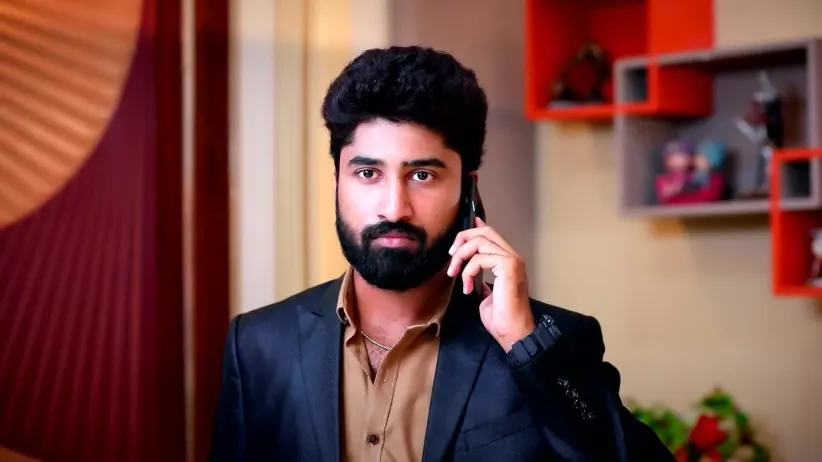 Parvathy Threatens Adithya