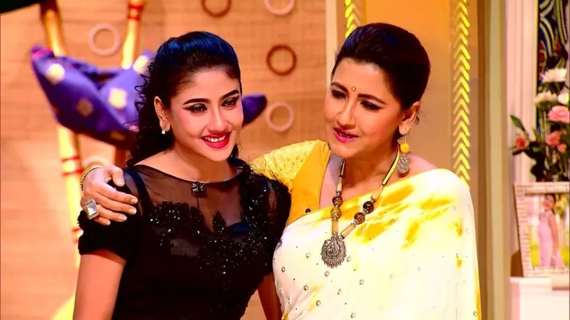 Arpita Promotes `Hridpindo’ on Didi’s Show