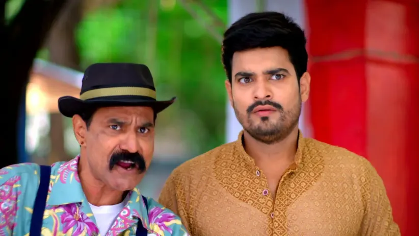 Bittu Usurps the Mansion