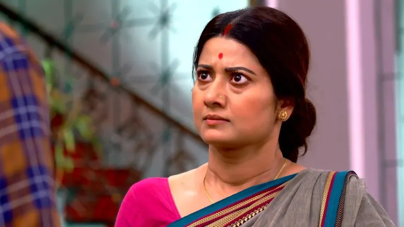 Urmi's Job Upsets Shukla