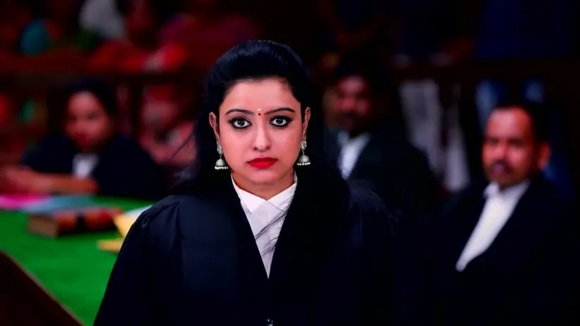Parmeshwaran Stops Parvathy