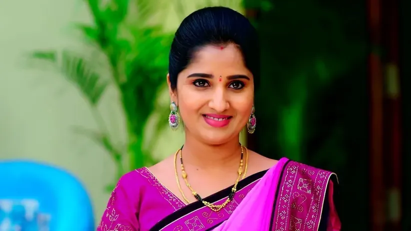 Divya Frames Bhuvana