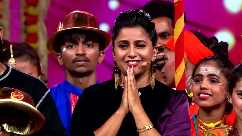 Shiva Rajkumar Performs a Folk Dance