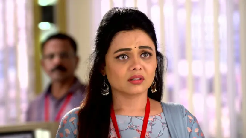 Paranjape's Men Threaten Neha