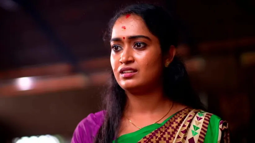Sharada Boosts Sharika’s Confidence