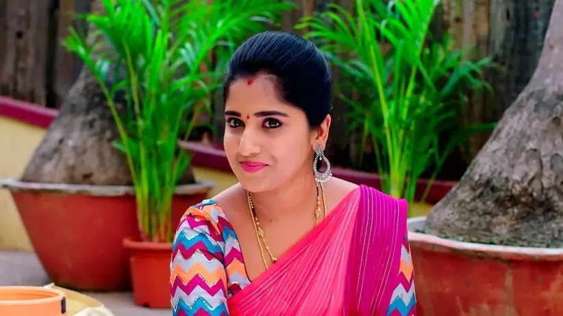 Divya Defeats Rajendra at the Court