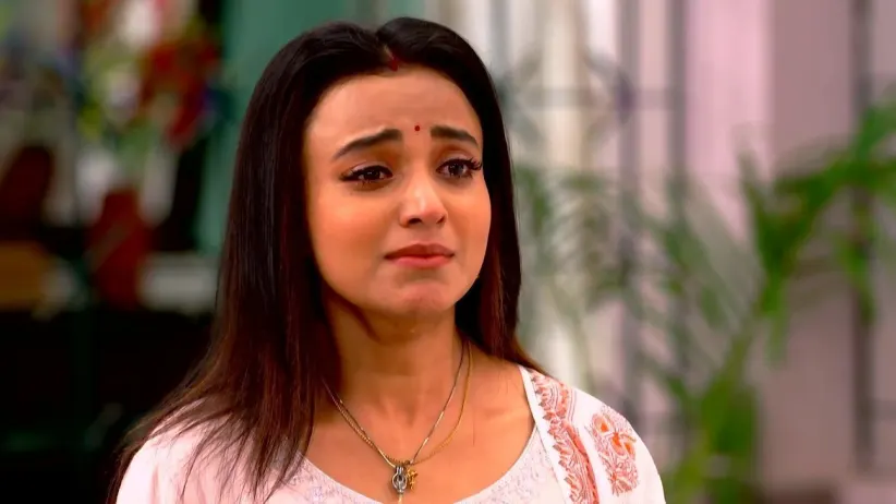Urmi Directly Questions Gayetri