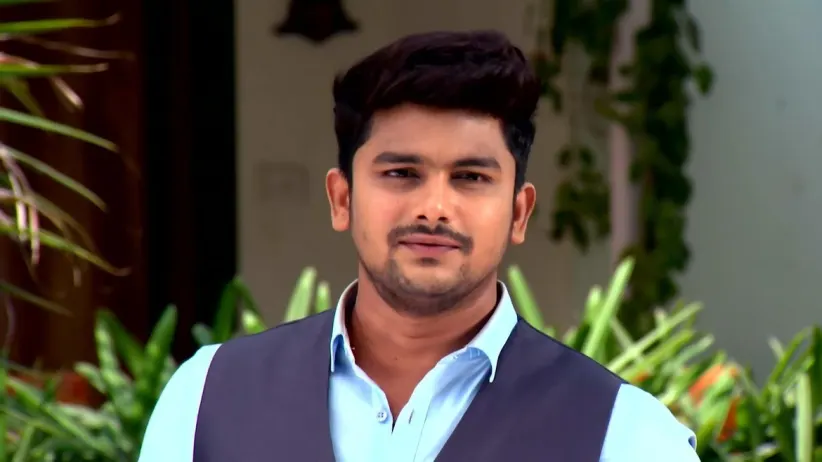 Janardhan Argues with Bhramarambha