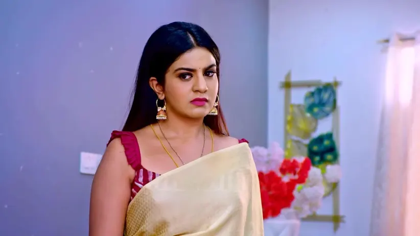 Trishul's Questions Worry Mayangani