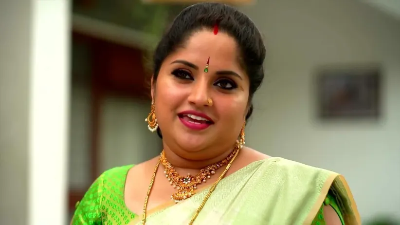 Sharada Meets Rajeshwari