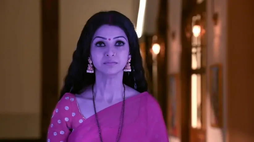 Radha Teaches Gungun a Lesson