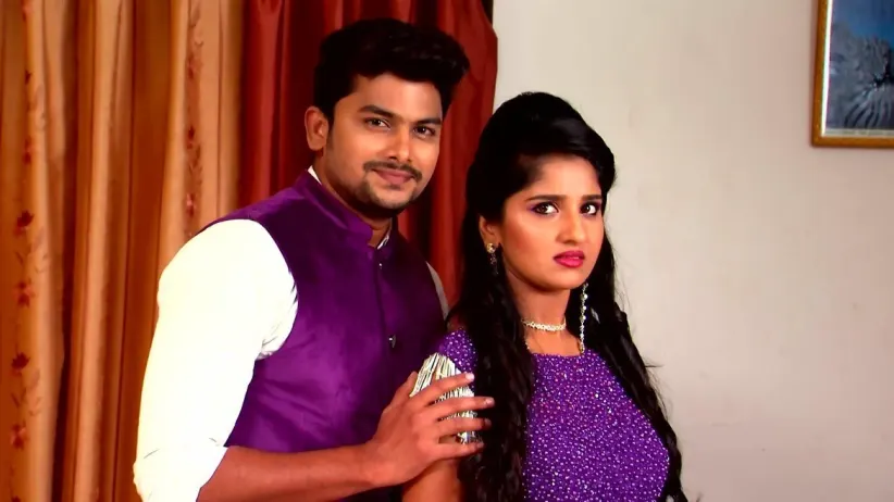 Nithya's Wedding Dress Goes Missing