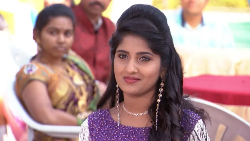 Manisha Joins Hands with the Hitman