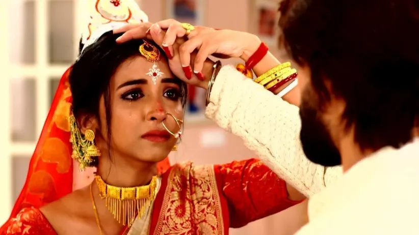 Nisha Makes Tubri Misunderstand Arun