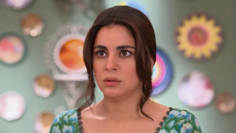 Sarala Threatens Nikhil