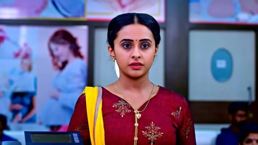 Kanthi and Sneha Meet at the Hospital