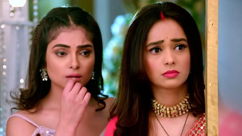 Prachi Prepares to Leave the Kohli House