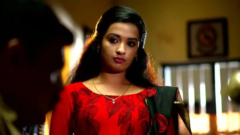 The SI Gets Nervous Hearing Shalini's Words