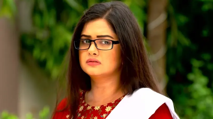 Urmi Worries about Rajat