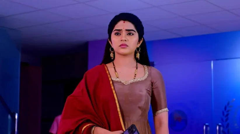 Aryavardhan Lashes Out at Jhende