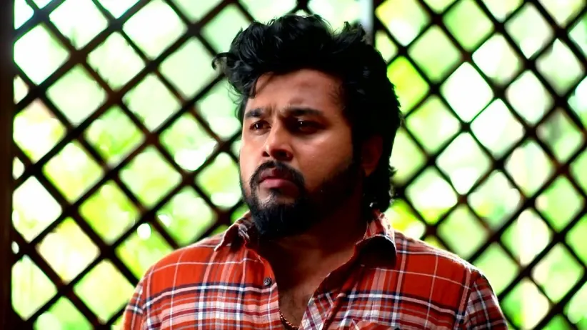 വിഷ്ണുവിനെ സ്വീകരിക്കുന്ന ശാരദ