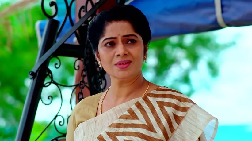 Vaishnavi Is Reminded of the Deadline