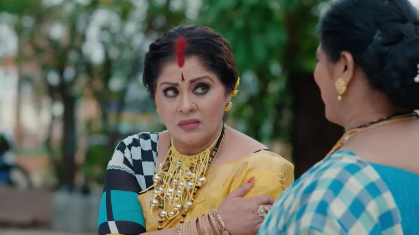 Arun Prasad Mocks Vagdevi
