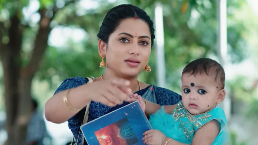 A News Leaves Vagdevi Scared