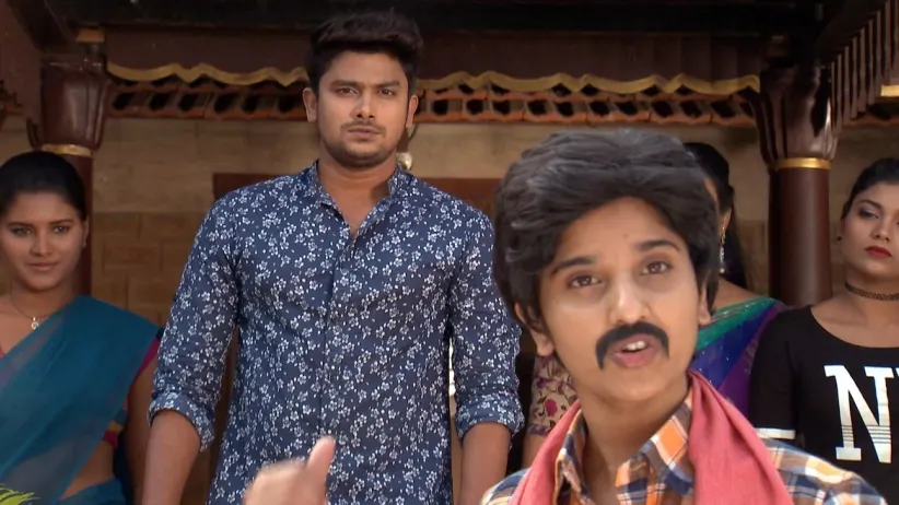 Baalu and Jaya Surya's Kabaddi Match