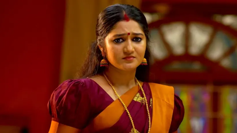Jose Tells Sudarshanan about Ravi Varman