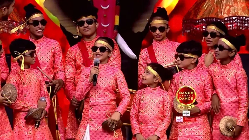 The Dynamic Heroes Stun the Audience