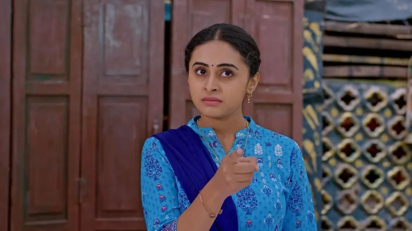 Sneha Confronts Inspector Tandava