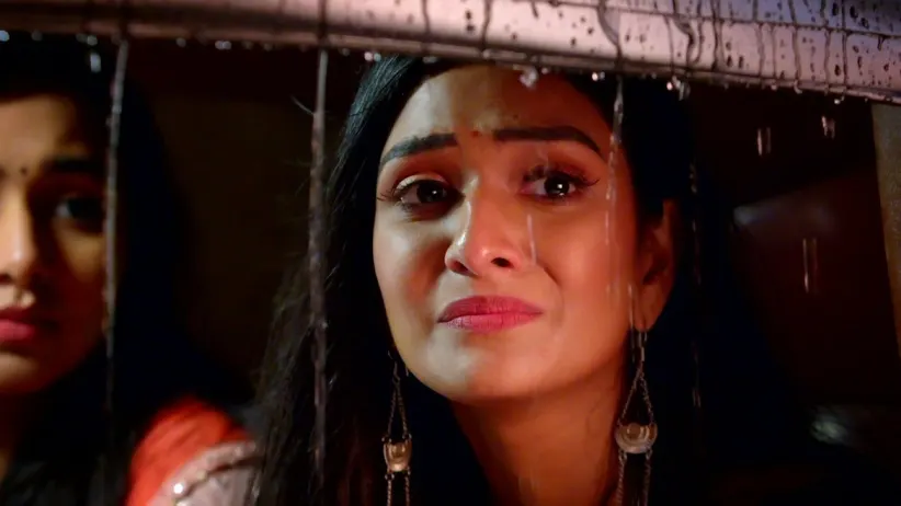 Ayush and Rishi Encounter Trouble
