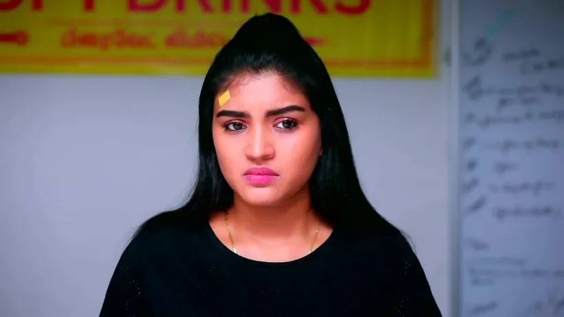 Bhuvaneshwari Teaches Prakash a Lesson