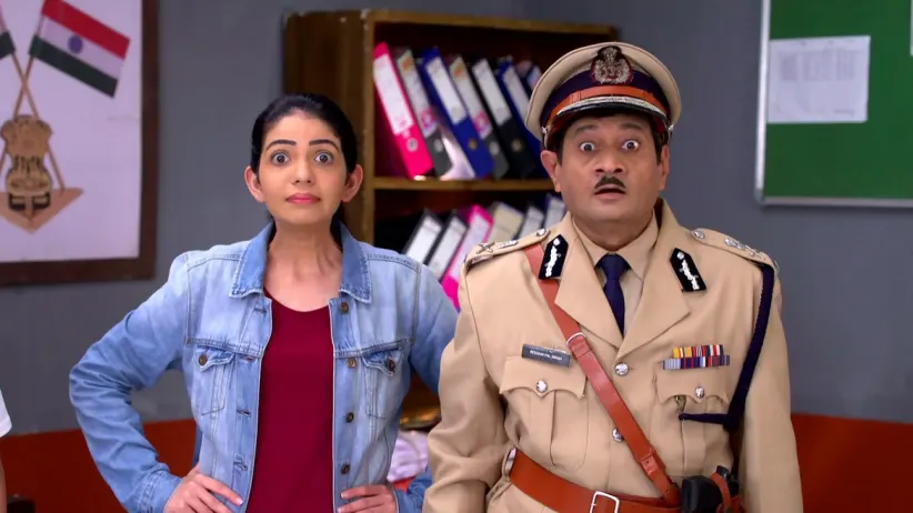 Happu Tells the Truth to the Commissioner