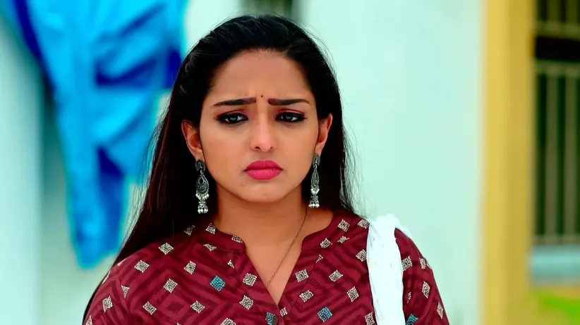 Tarak Learns about the Change in Shekhar