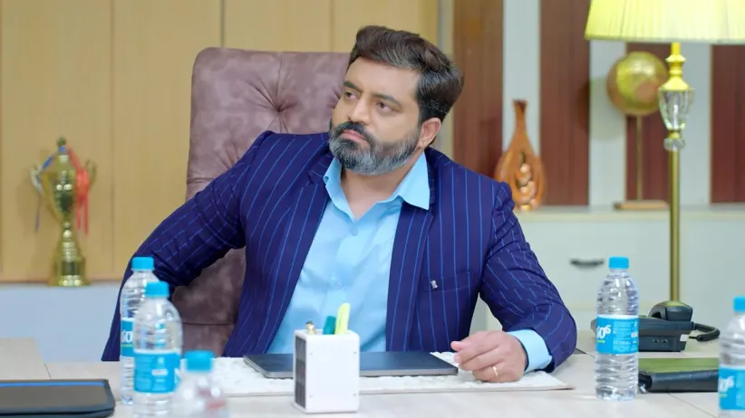 Meera Prepares a Cabin for Anu