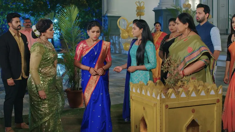 Preeti Shocks Rahul and Saraswati