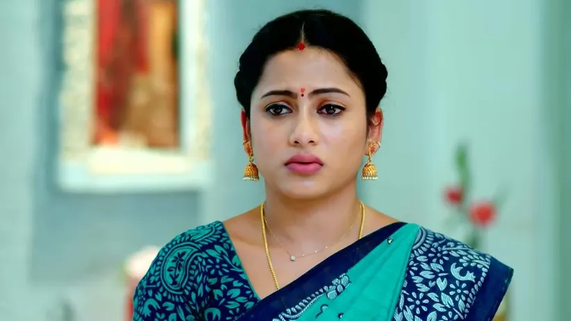Gnanambika's Orders for Saraswati
