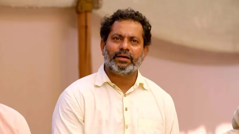 The Chawl Is Transformed to a Garbage Dump