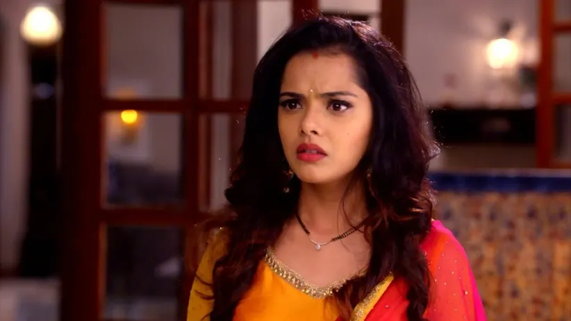Atharv Holds Sampada Captive