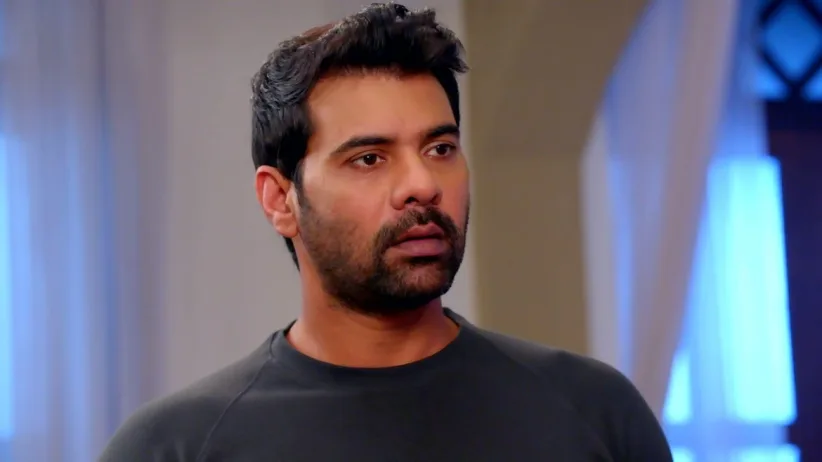 Radha Sees Blood Stains on Hriday's Chain