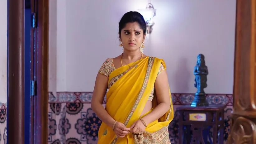Divya Saves Sesi from the Snake
